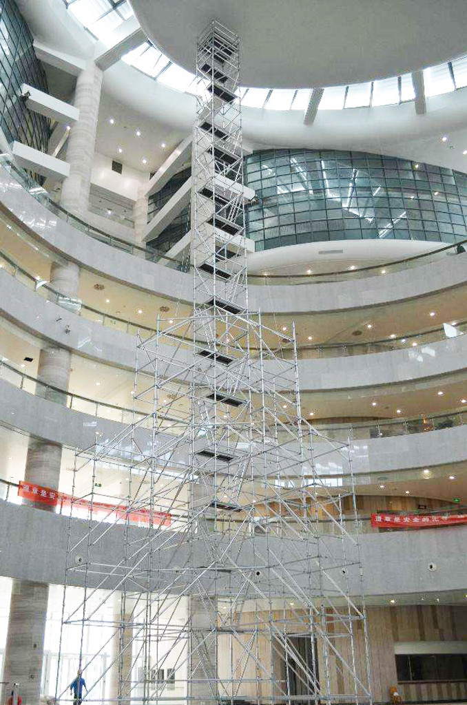 Buy Brand New Aluminium Mobile Scaffold Tower Single Width Tower ...