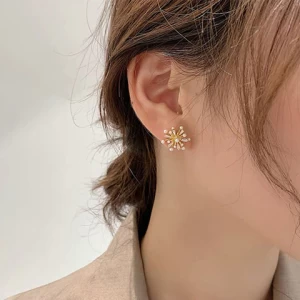 Fashion Floral Pearl Stud Earrings Elegant Custom Clear Crystal Firework Earrings