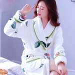 Free Sample Wholesale Bathrobes Cotton Women Bathrobe Hotel Coral Fleece Bathrobe Custom Badjas