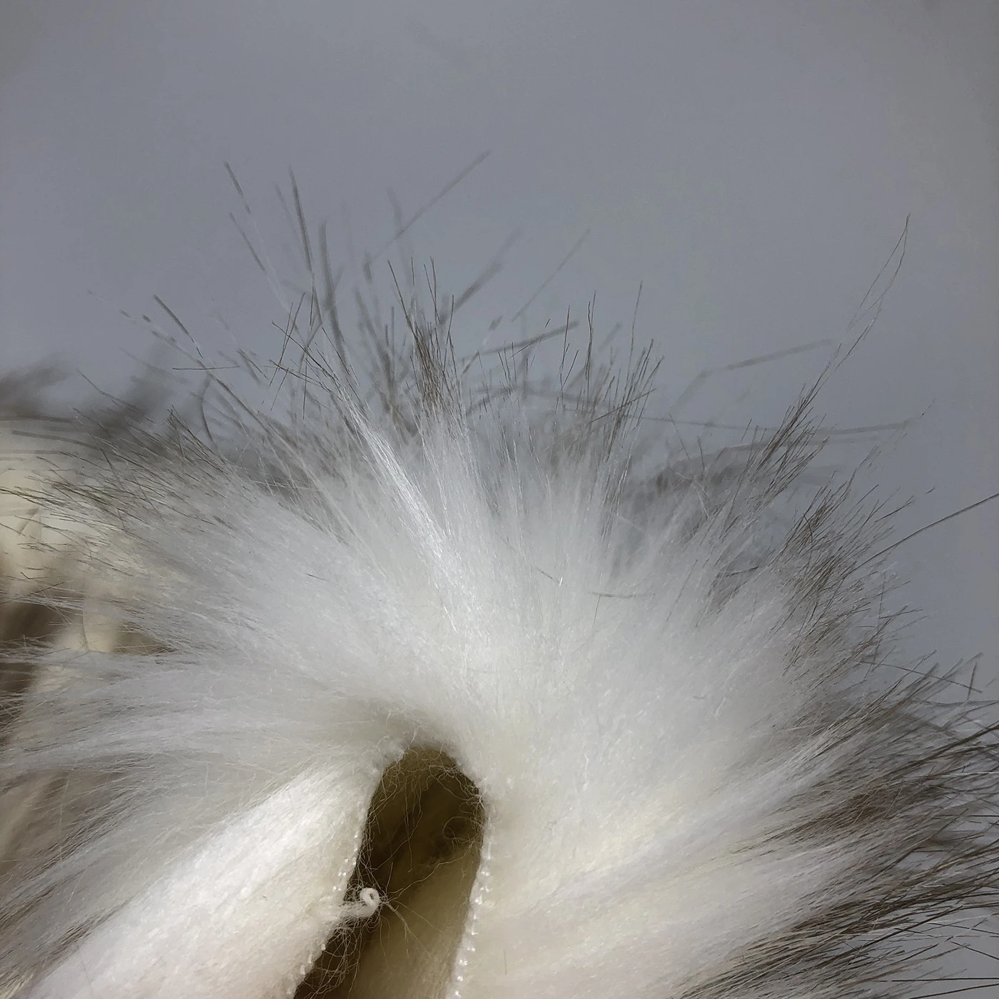 High quality soft artificial fox fur fabric long pile faux fox fur material for clothes collar bag shoes