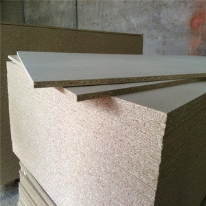 Linyi plain particle board/4x8 pre laminated 18mm chipboard/ melamine particle flakeboard