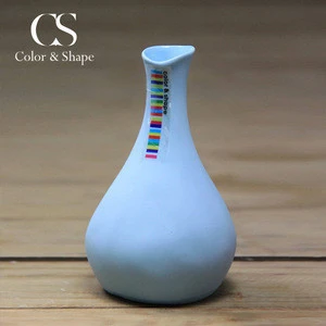 Online shopping custom design color clay arabic vase from OEM factory
