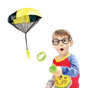 Promotional mini small soldier man parachute toys kids parachute toy
