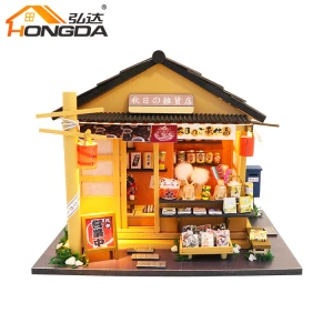 Small assembly doll house traditional wooden dolls house