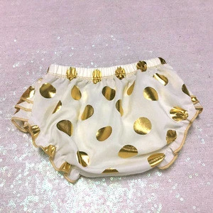 Summer 2018 Fresh Design Cotton Baby Bloomers Baby Ruffle Gold Polka Dots Bloomers For Wholesale
