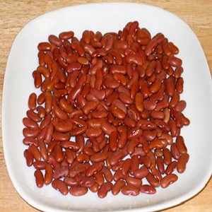 white kidney beans and Black eyed beans