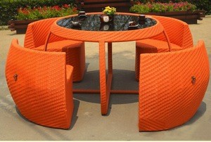 Wicker Outdoor Furniture Cheap Plastic Table and Chairs Garden Dining set Design