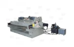 Spindless veneer peeling machine