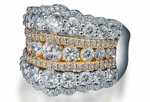 Women Luxury Wedding Engagement Ring 18k Yellow/White Gold Real Diamonds