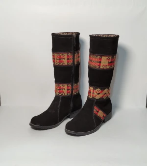 ethnic boots