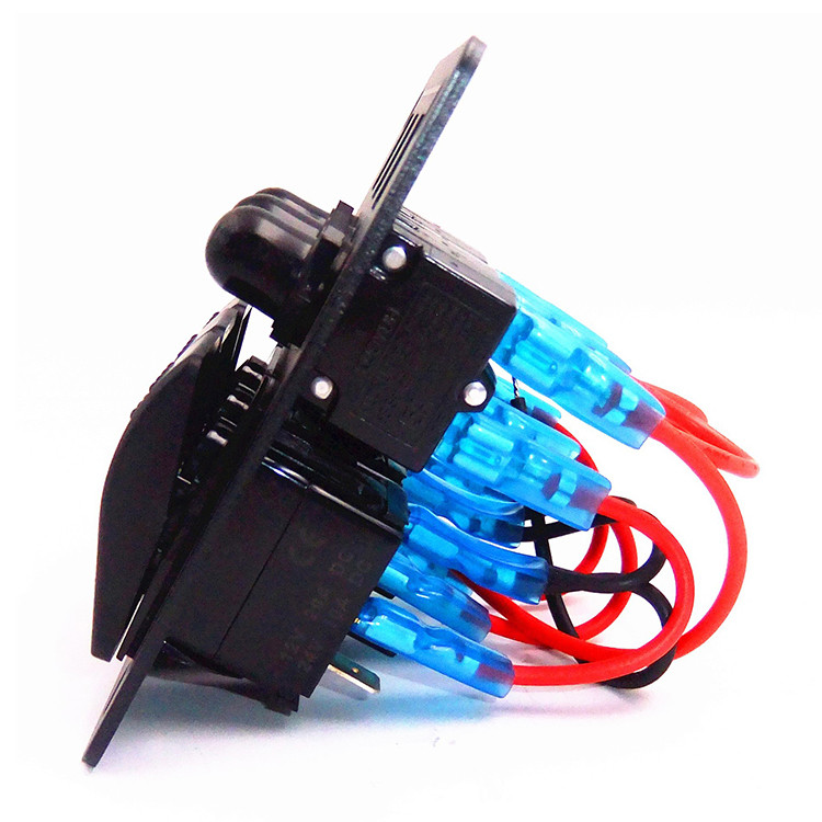 Buy 12-24v 3 Gang 3pin On-off Single Lamp Overload Protector Switch ...
