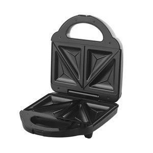 2-slice sandwich maker/toaster with the closed hinge