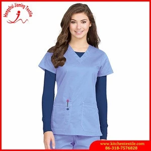 2017 design hospital medical scrubs uniform for women