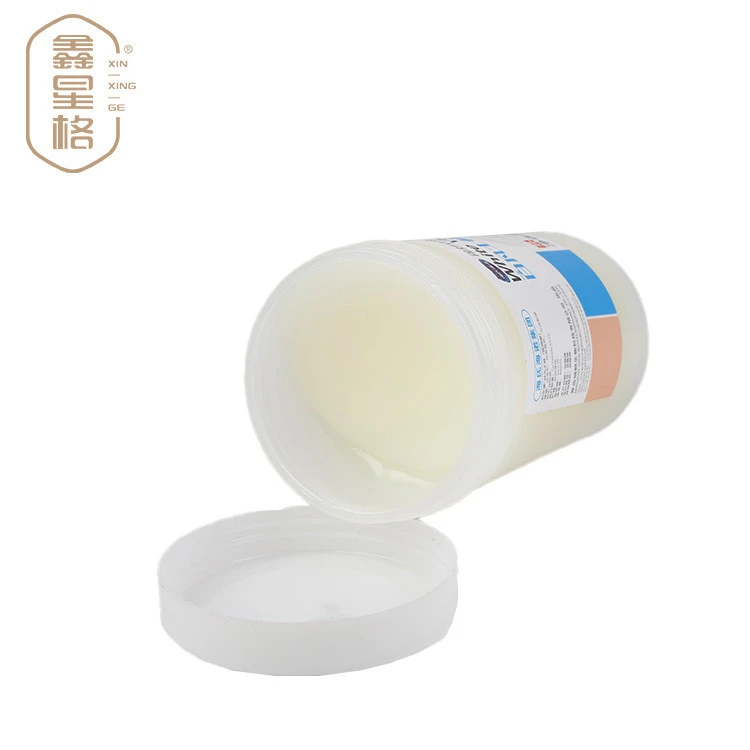 400ml Medicated Petroleum Jelly, White Skin Care Vaseline