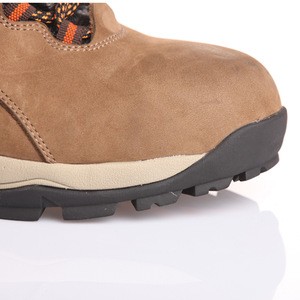 Anti-puncture rubber sole light brown genuine leather outdoor activity safety boots for men FD4212