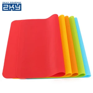 BPA Free Roll Out Pad Heat Resistant Silicone Pastry Baking Mat