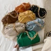 Custom hot selling luxury women&#39;s pu leather high capacity chain handbag