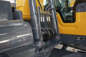Earth Moving Machine 21 tonne Hydraulic Excavator XE215D