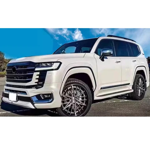 Modified wheel eyebrow Wide body thickened fender decoration upgrade for land cruiser300 2022-2023