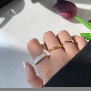 3 PCs Gold Color White Enamel Finger Rings Fashion Girls Ring Set Jewelry Gift