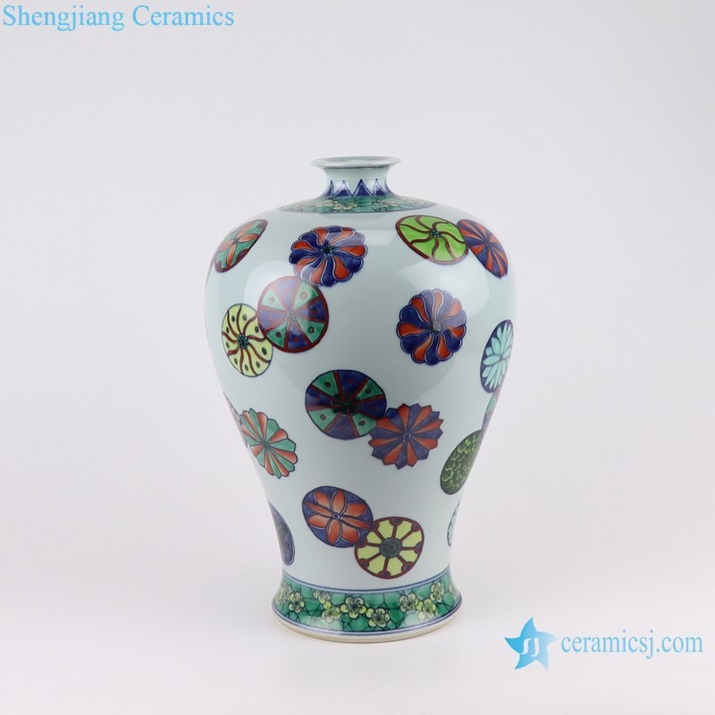Contending Colors Blue and White Porcelain Lotus Pattern Circle Shape Ceramic Plum Vase