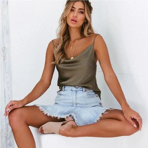 Crop tops for women 2019 sexy spaghetti strap Tank tops woman clothes Cami blouse Gothic Black summer mujer cropped feminino