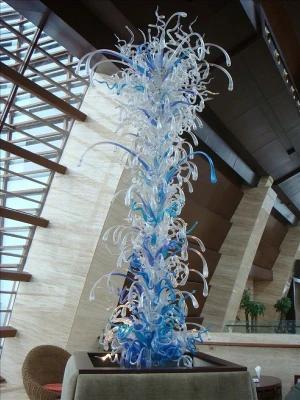 Customized Luxury Art Craft Hand Blown Murano Glass Sculpture for Hotel Showroom