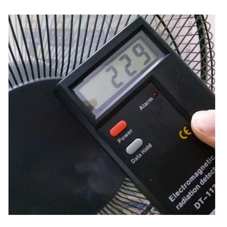 Handheld radiation dosimeter tester with LCD display