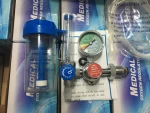 High Quality 150bar Medical Oxygen Regulator Gas Pressure Regulator with Humidifier Flowmeter