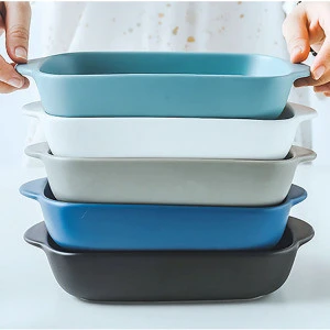 Hot Sale Chinese Supplier Ceramic Baking Pan Bakeware in Oven.
