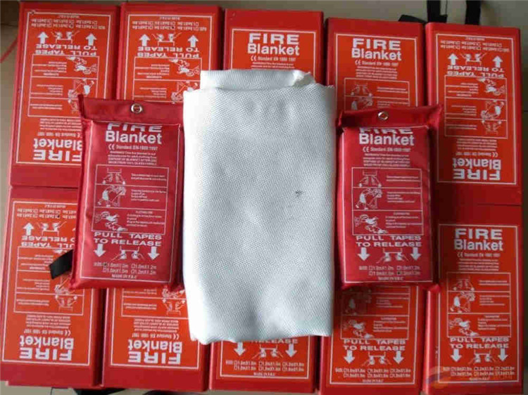 Buy Insulation Fiberglass Fabric Fire Extinguishing Emergency Fire ...
