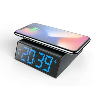 QI Wireless Multi-Function Wireless Fast Charging with Alarm Clock For Samsung for Galaxy Note8 S6 S7 S8 Edge Plus for iPhone 8