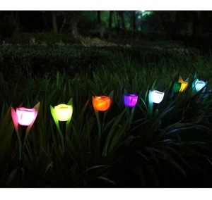 Tulip Flower Shaped Outdoor Yard Garden Lawn Path Lighting Solar Power LED Tulip Landscape Flower Lamp Lights Stake Lights