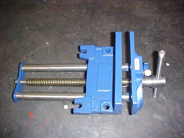 Woodworking vise