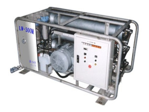 Caridgable desalination equipment LW-300M