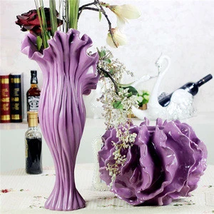 Best selling products 2014 customized resin craft beautiful resin vase