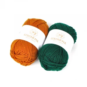 China Manufacturer Eco-Friendly Crochet Cotton Yarn 50g Combed Milk Cotton Yarn for Hand Knitting
