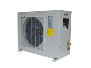 Data center cabinet with air conditioning system