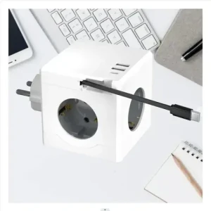 Eu Socket Strip Adapter EU Plug 2 USB A 1 Type C 3 AC Outlets  socket with telescopic data cable has  2 USB 1 TYPE C Sockets