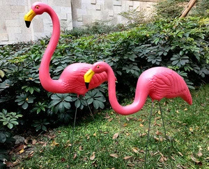 Pair Of Pink Lawn Pond Garden Plastic Flamingo Ornaments Party Decor