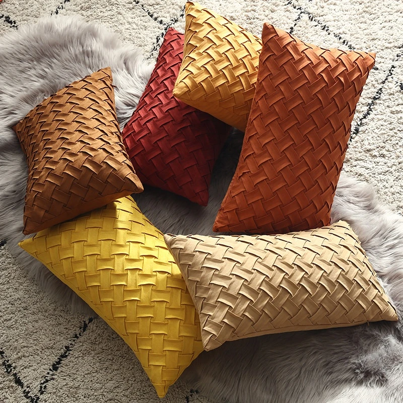 Shinnwa Throw Pillow Case Cushion Cover, Velvet Luxury Cushioncover, Decorative Throw Pillow Cover Cushion