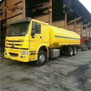 Sinotruk HOWO 6x4 oil tank truck  heavy tanker truck with 10 tyres