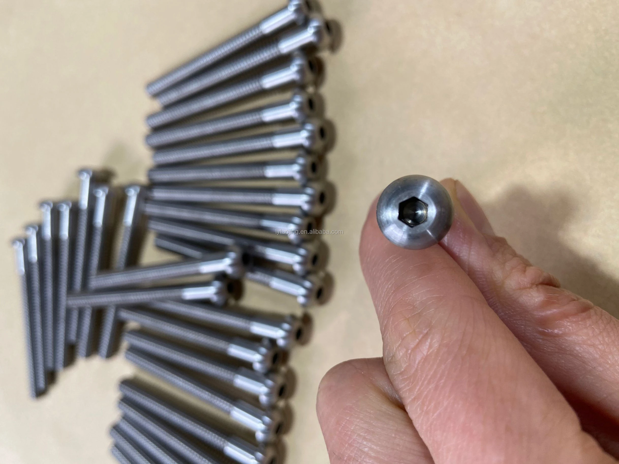 Tungsten button head socket head screw
