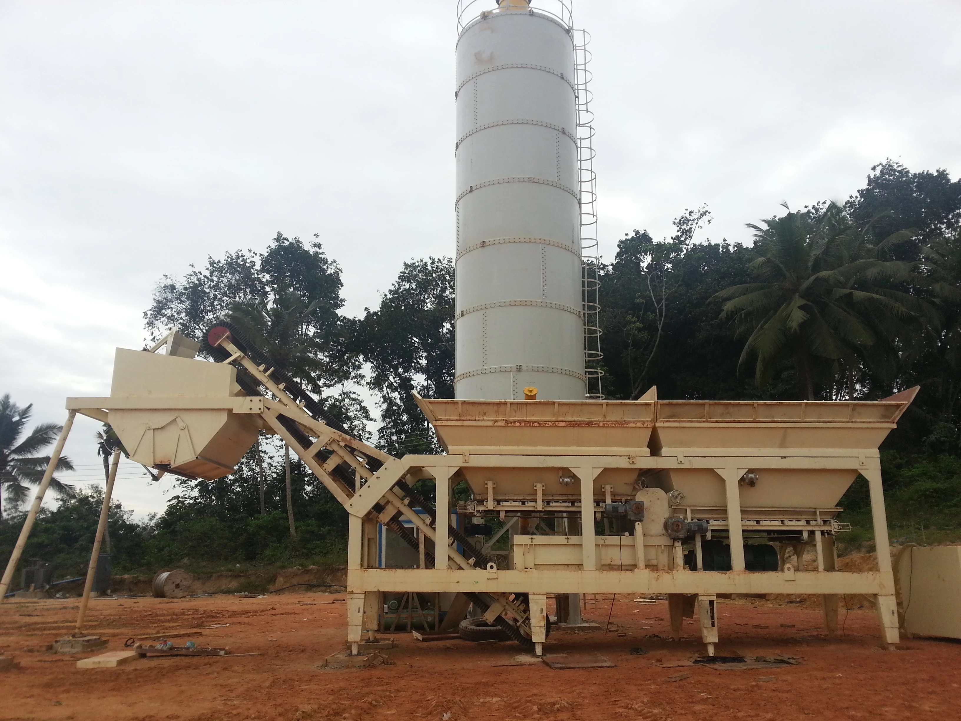 WBSY300 Mobile Stabilization Soil Mixing Machine Mobile portable concrete batch plants
