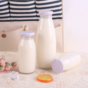 Wholesale 200ml 250ml 500ml 1000ml  Empty Container Milk Juice Glass Bottle