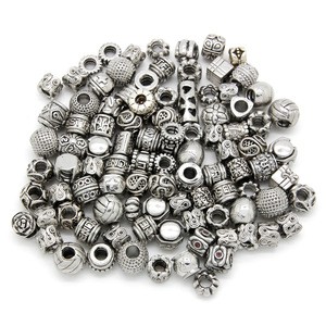 Wholesale Antique Silver Carved Alloy Metal Plain Charms Beads DPC0025
