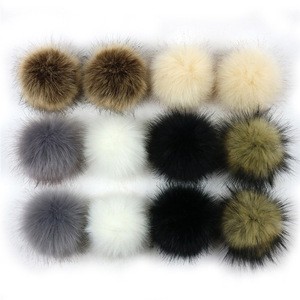 Wholesale Fluffy fake fur ball accessory faux fur pom poms