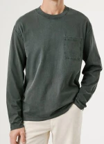 front pocket t-shirt