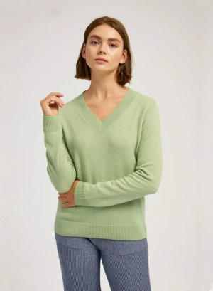 The Essential Cashmere V-Neck Sweater