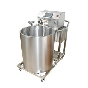Complete movable wax melt tank  electric Semi Automatic Small Bottle Liquid Filling Machine Price